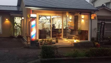 Aoki (カットサロンAoki -Friseur Aoki)