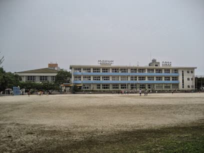 別府市立別府中央小学校