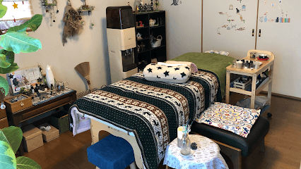 もみほぐしサロン&ハンドメイド雑貨 12番目の星